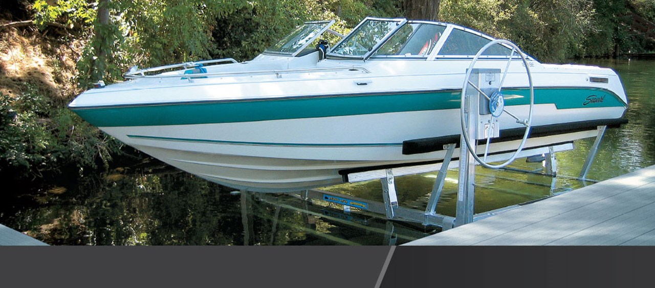 Hi-Lift Vertical Cantilever Boat and Pontoon Lift Hi-Lift Vertical Cantilever Boat and Pontoon Lift